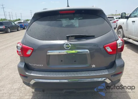 2017 Nissan Pathfinder S z USA, uszkodzony, nr VIN 5N1DR2MN4HC622941